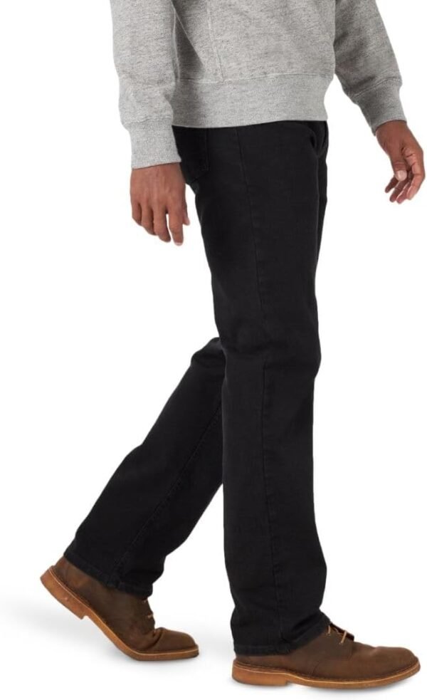 Wrangler Authentics Men's Regular Fit Comfort Flex Waist Jean - Image 2