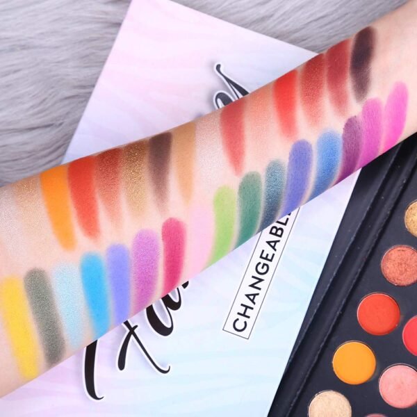 Highly Pigmented Eye Makeup Palette, Matte Shimmer Metallic Eyeshadow Pallet Long Lasting Blendable Natural Colors Make Up Eye Shadows Cosmetics Gift Kit - Image 4