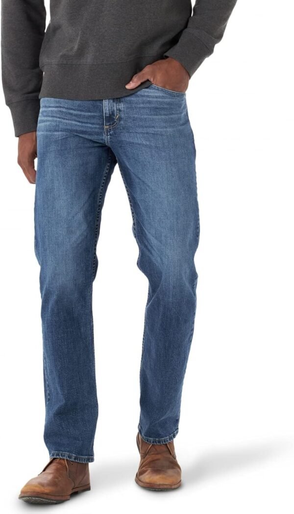 Wrangler Men's Free to Stretch Relaxed Fit Jeans