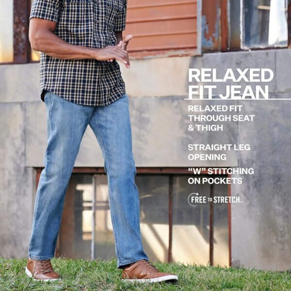 Wrangler Men's Free to Stretch Relaxed Fit Jeans - Image 5